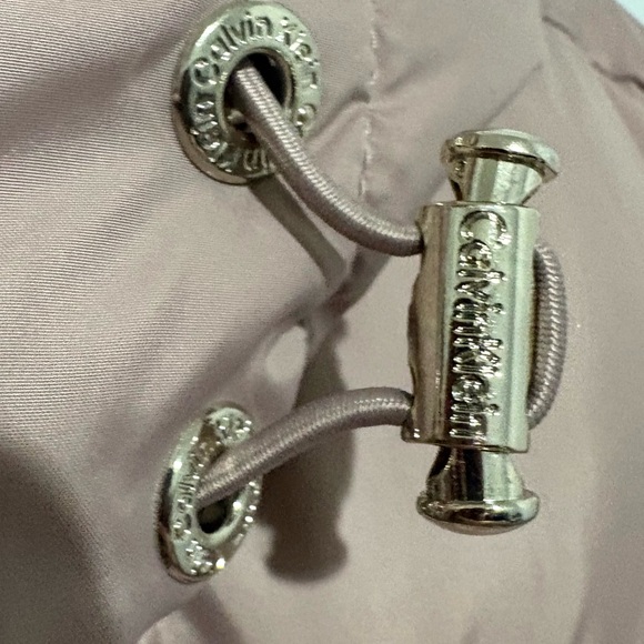 Calvin Klein Women's Long Puffer Jacket in Soft Pink Size Large - Picture 6 of 11